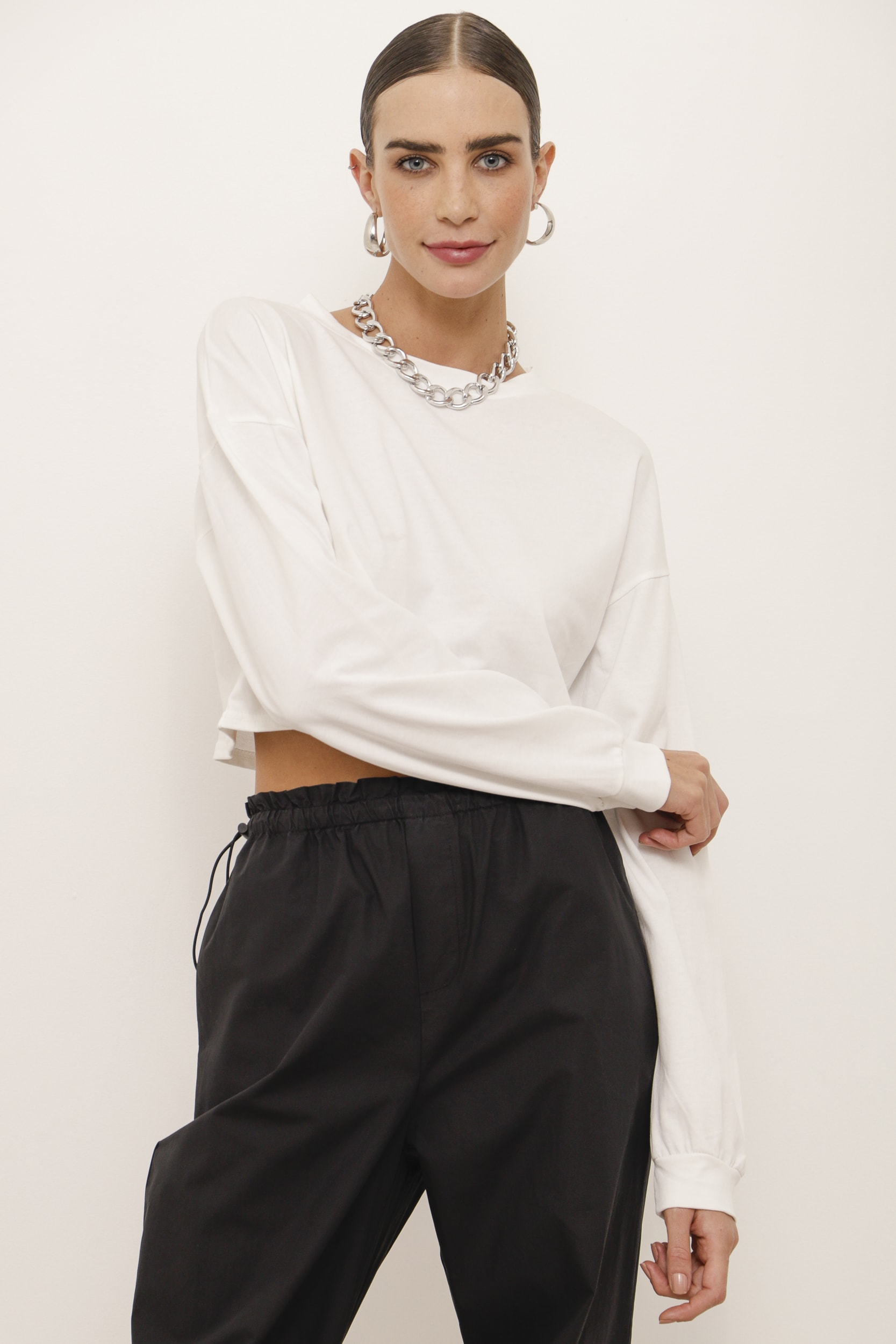 Blusa Cropped de Manga Longa  Off-white