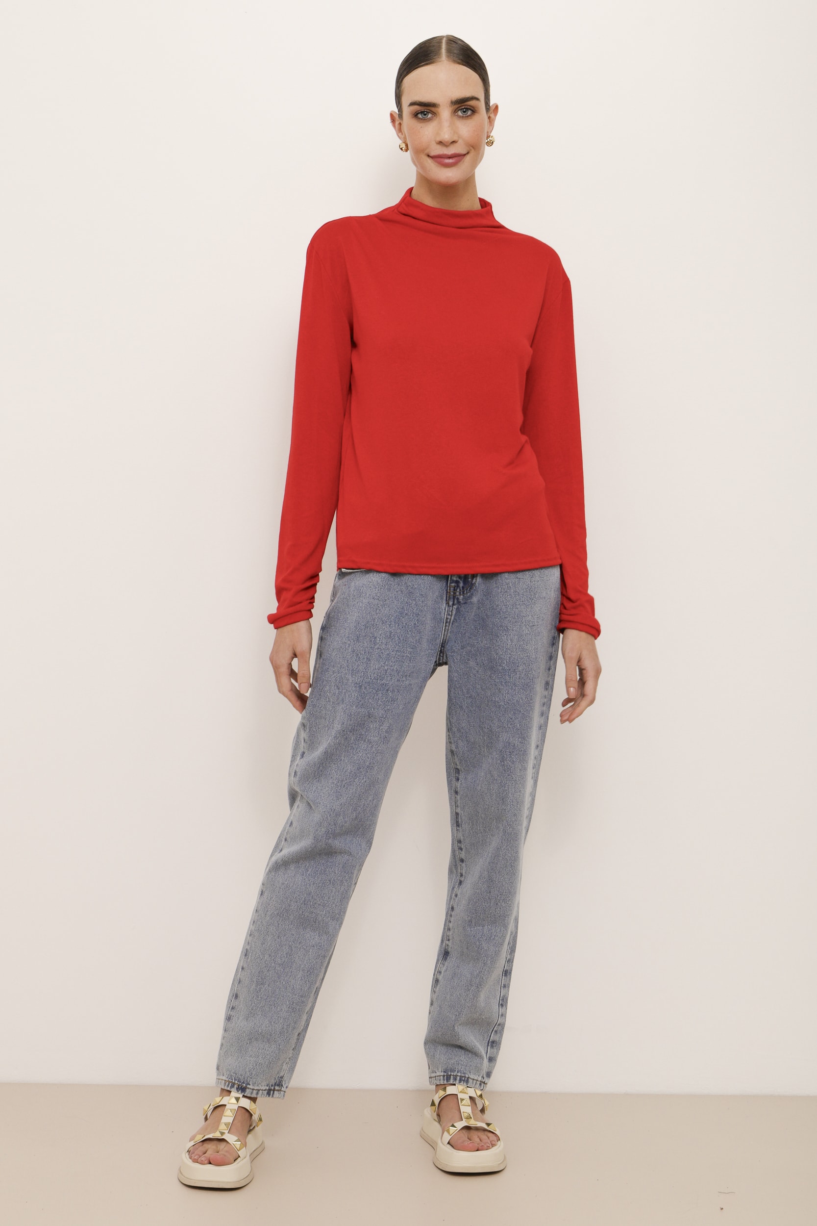 Blusa Gola Alta Franzida Vermelho