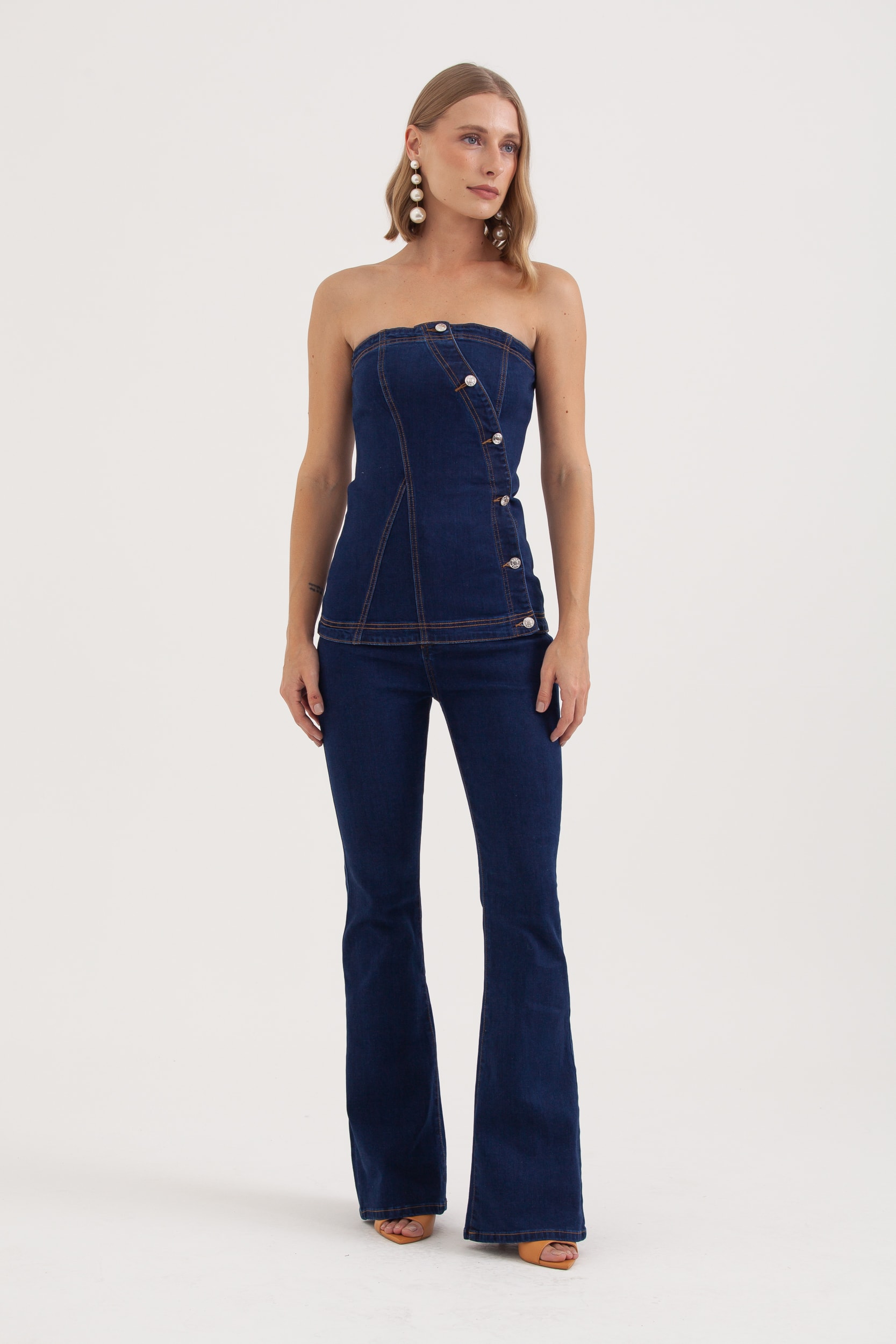 Blusa Jeans Sem Alça Botões Diagonais Jeans