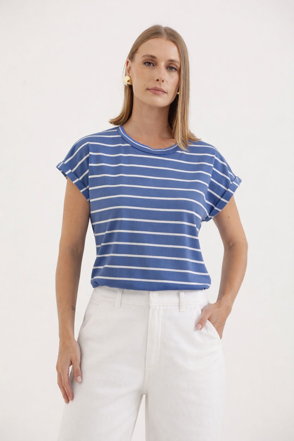 Blusa Listrada Manga E Cava Caída Azul