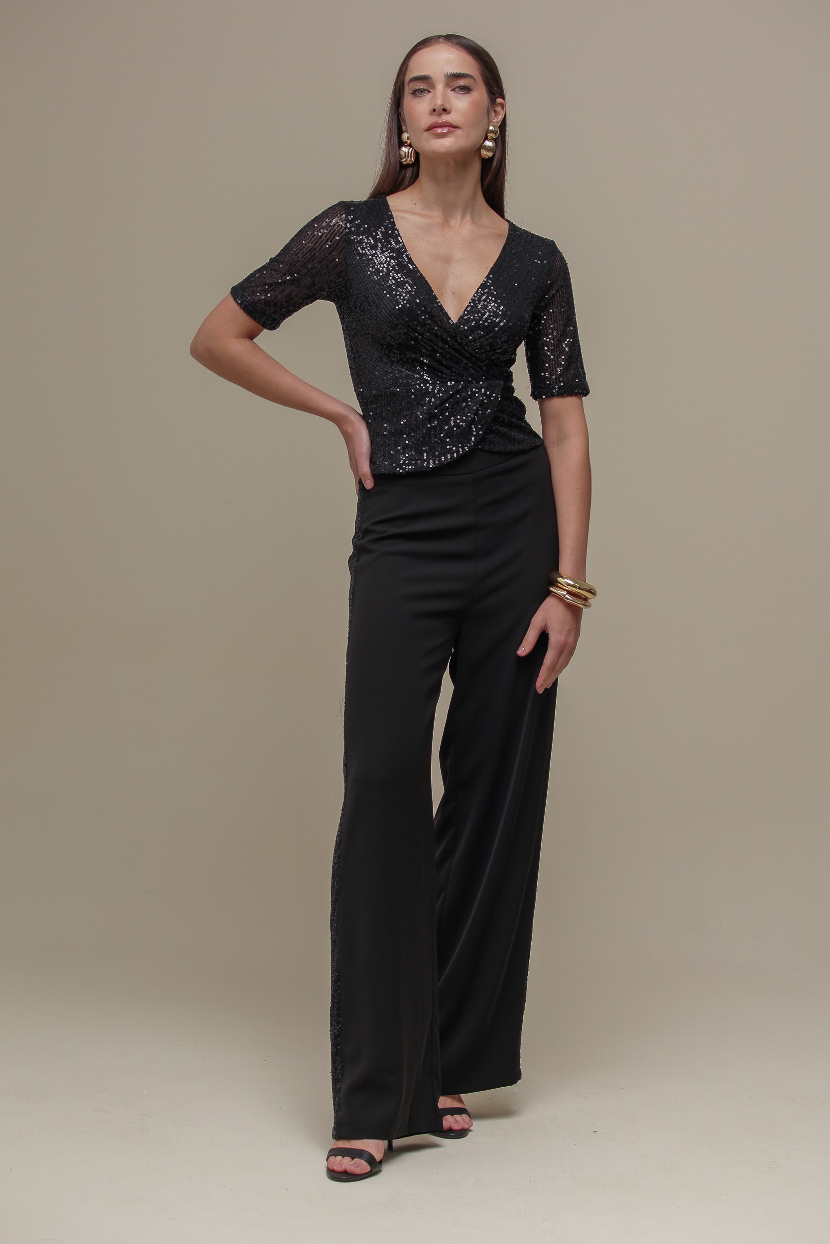 Blusa Paetê Transpassada  Preto