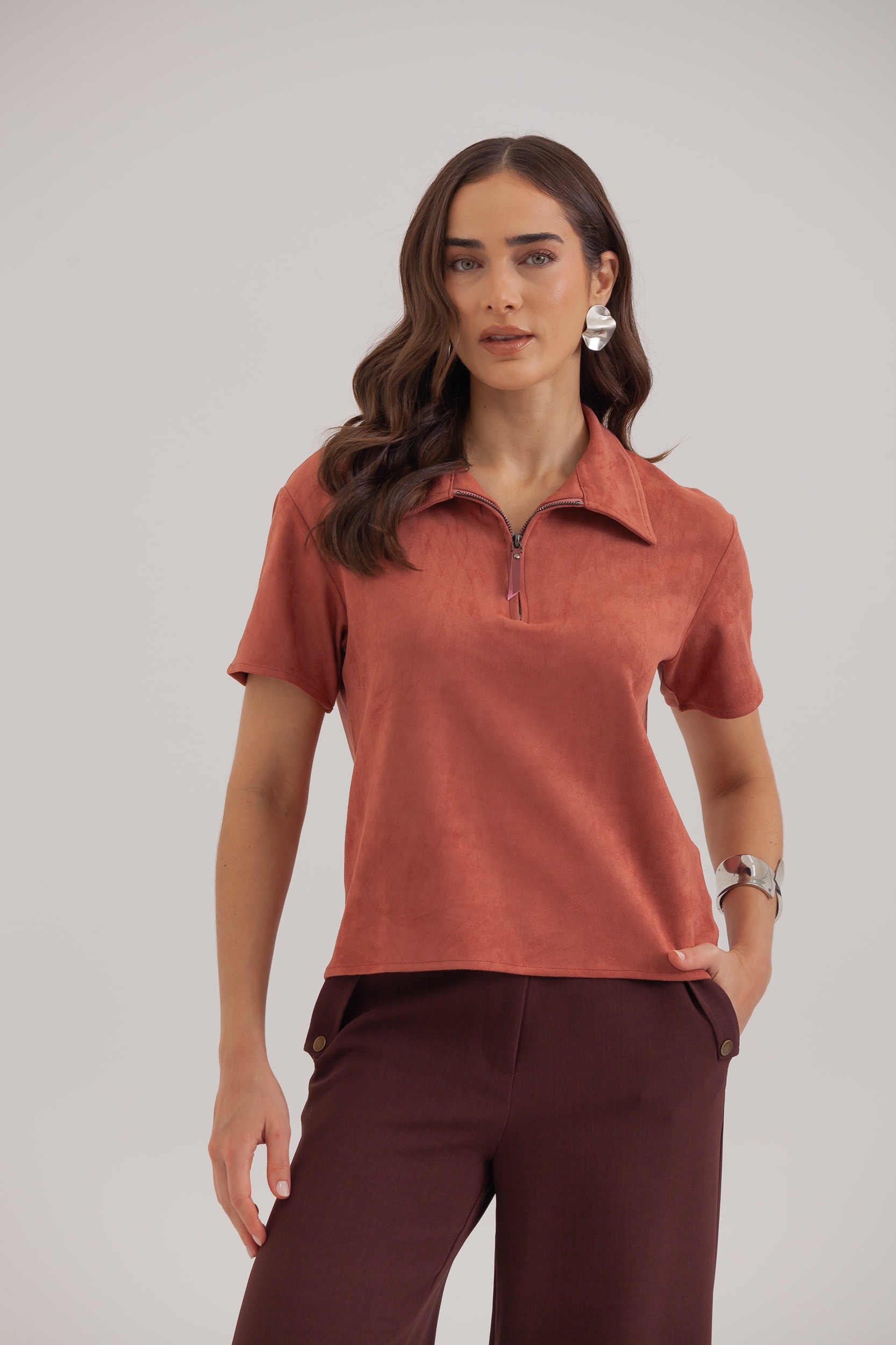 Blusa Polo Suede Ferrugem