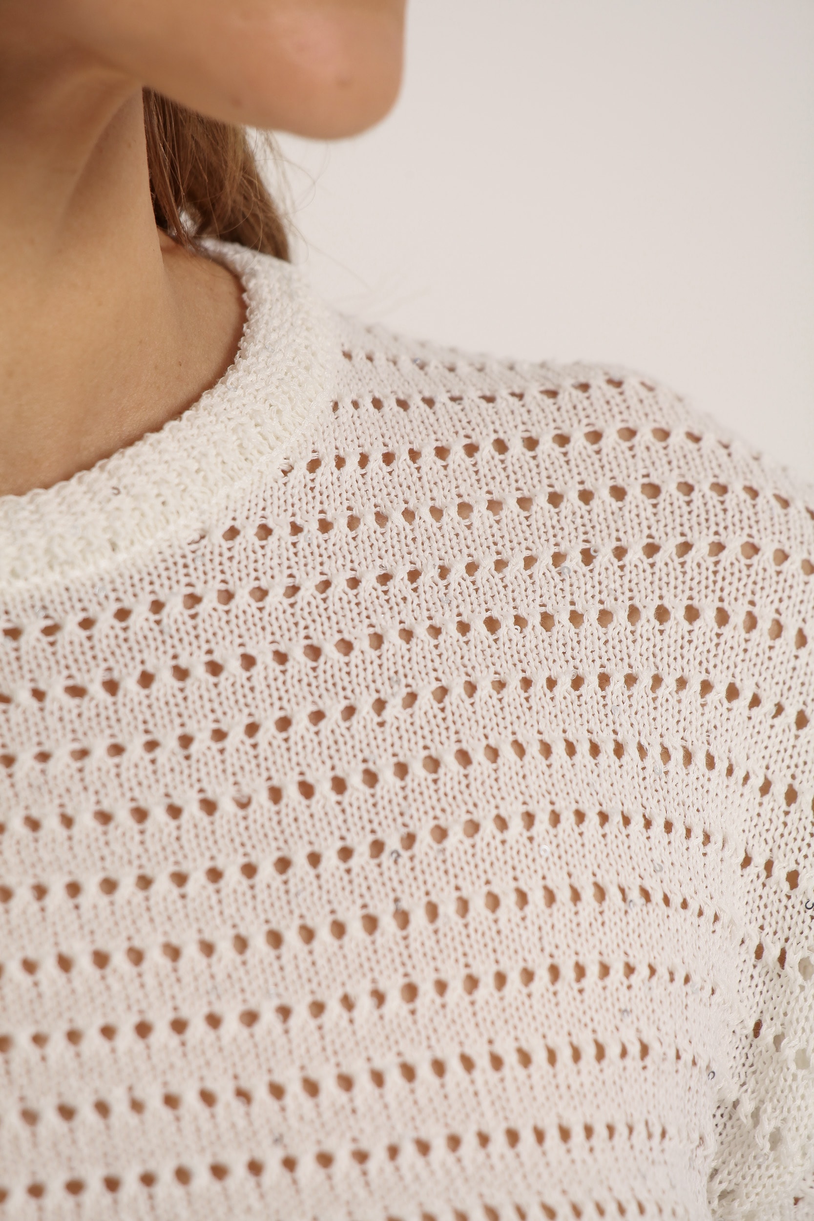 Blusa Tricot Com Vazados E Paetê   Off-white