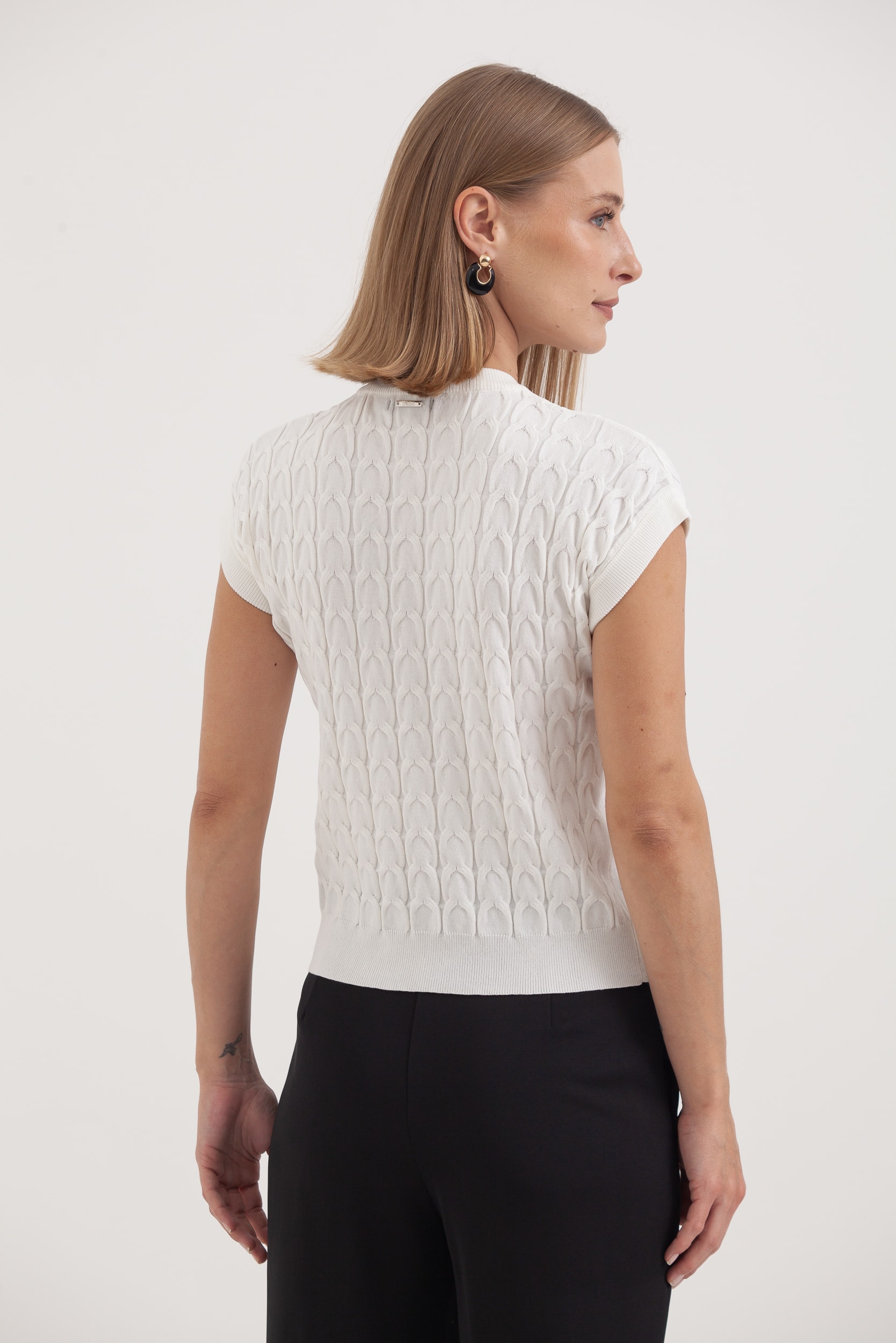 Blusa Tricot Manga Caída Ponto Diferenciado Off-white