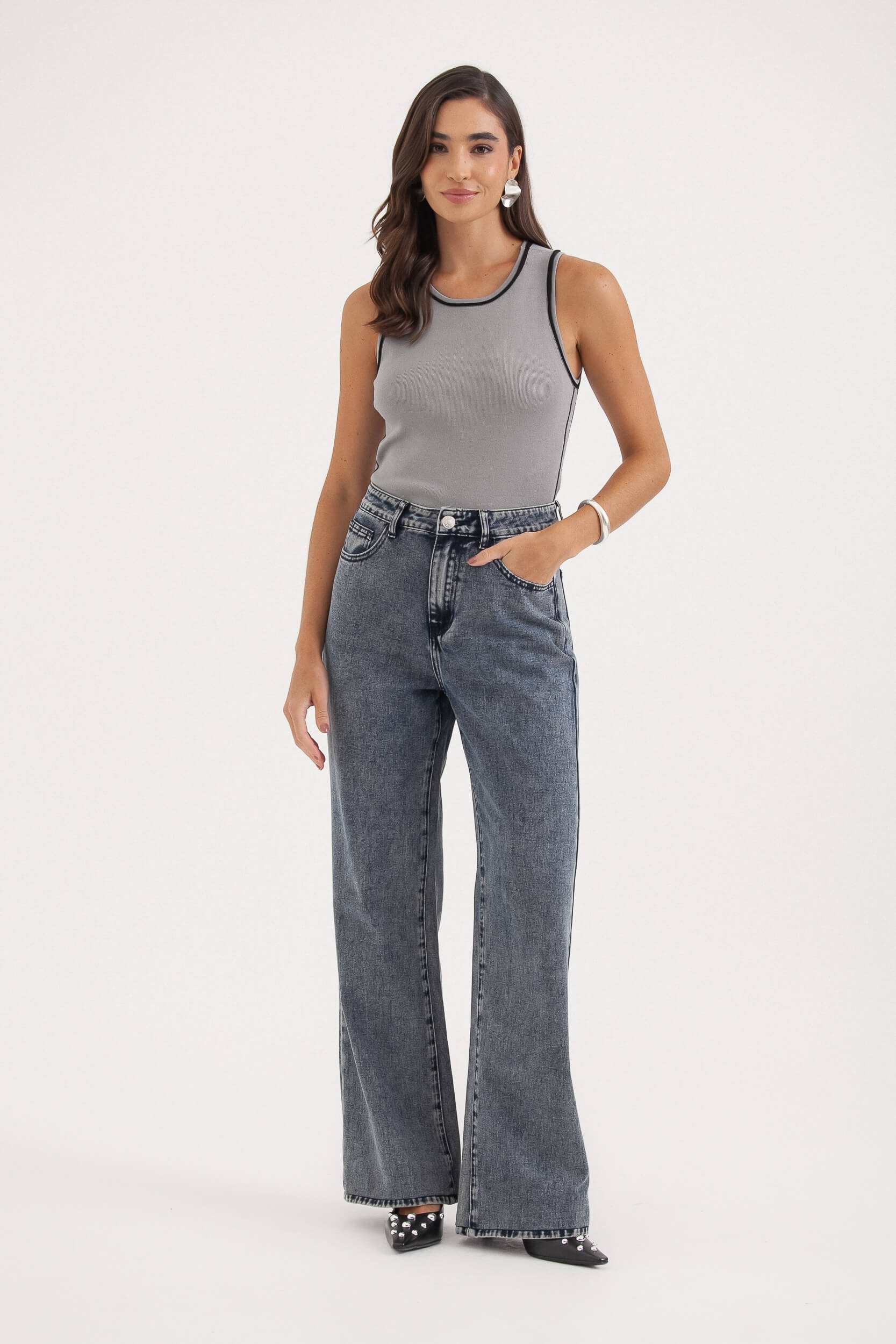 Blusa Tricot Sem Manga Vivos Cinza