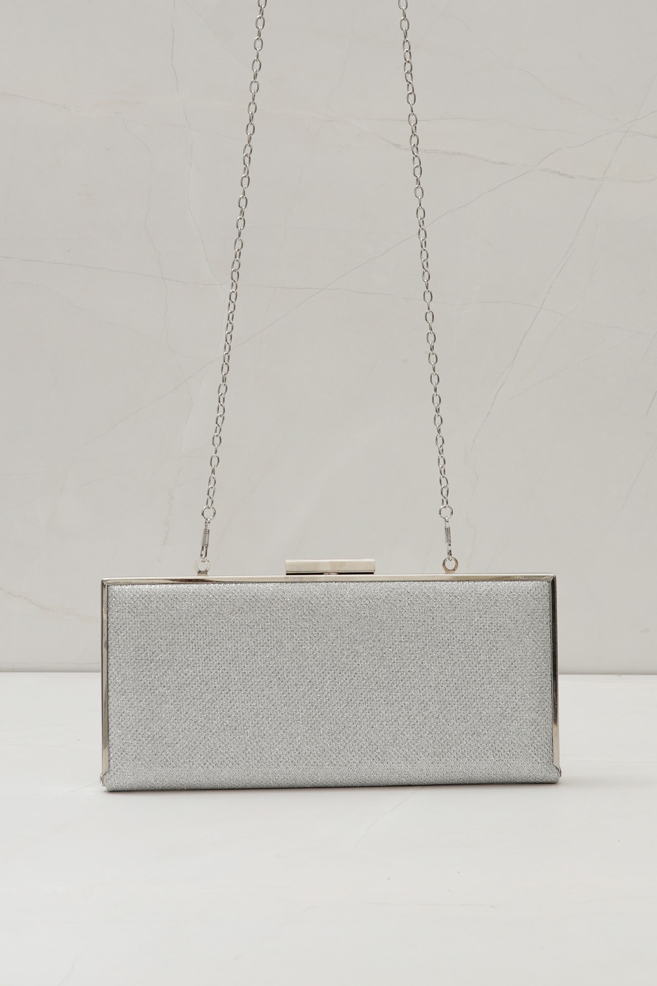 Bolsa Clutch Delicada Prata