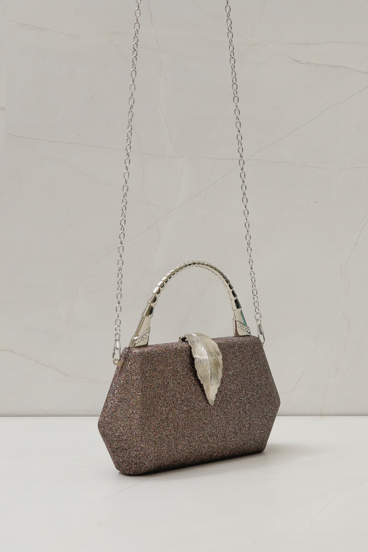 Bolsa Clutch Fecho de Folha Onix