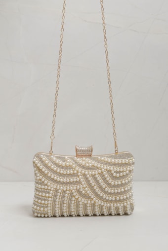Bolsa Clutch Pérolas Off-white