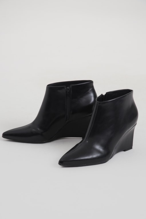Bota Cano Curto Salto Anabela  Preto