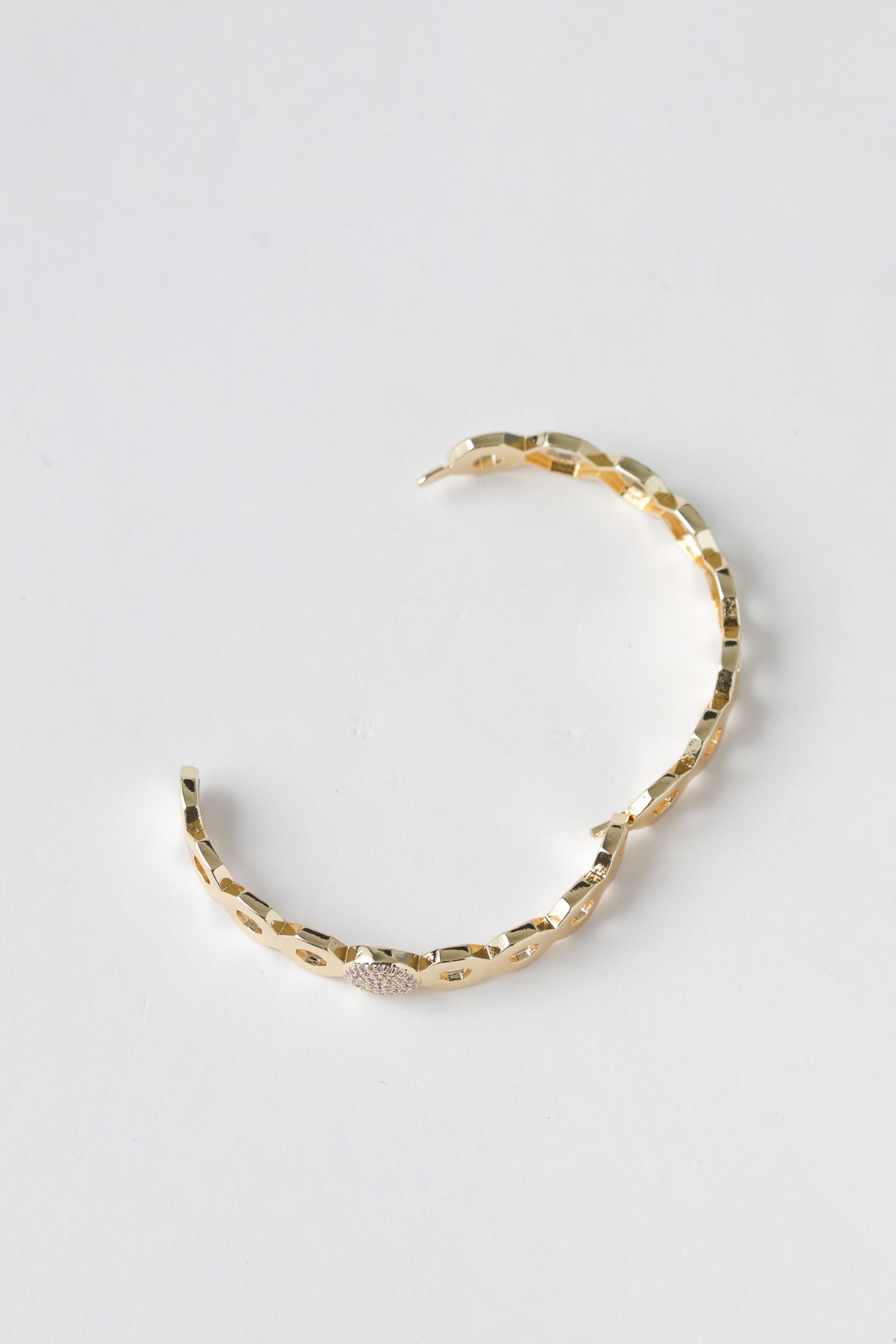 Bracelete Delicado Hexágonos com Strass Dourado