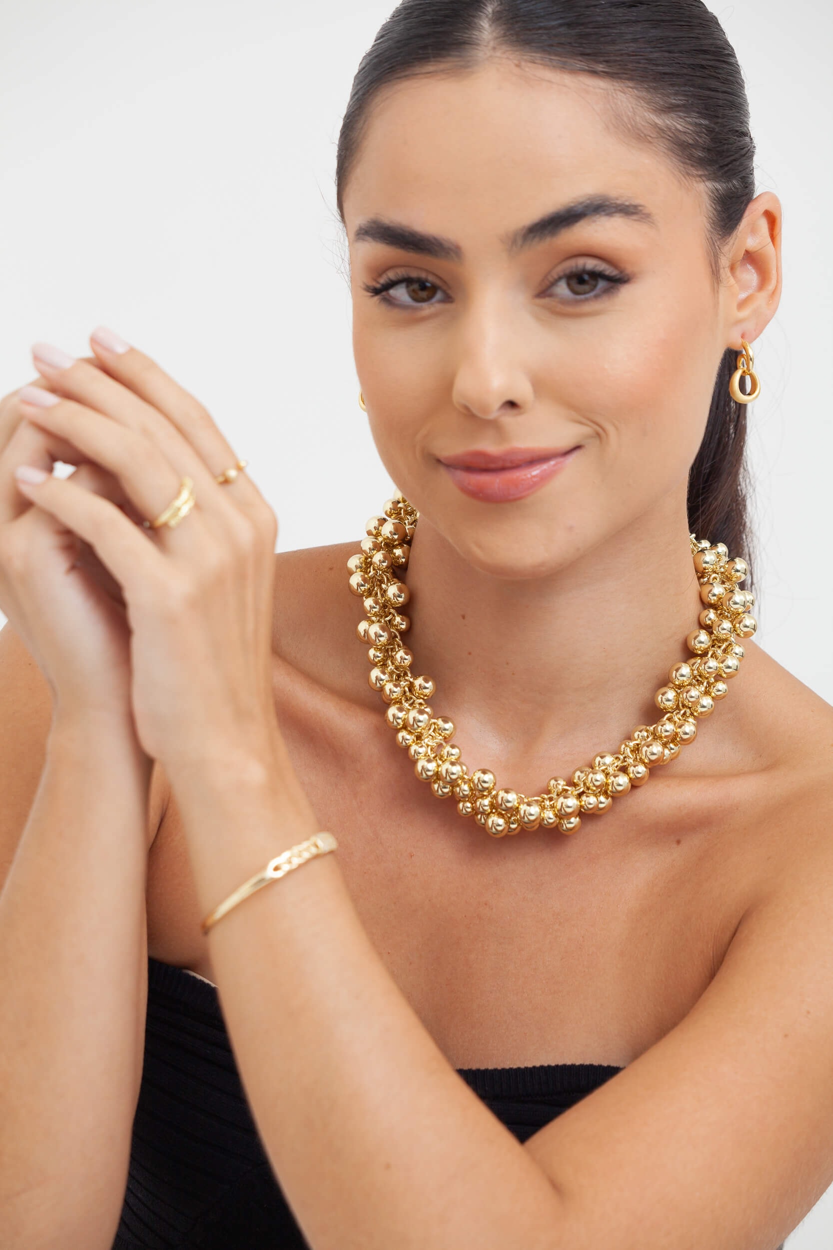 Bracelete Fino Corrente Com Placa De Strass Dourado