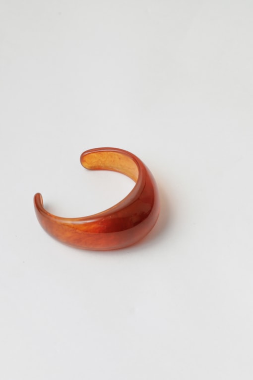 Bracelete Resinado Com Abertura Marrom