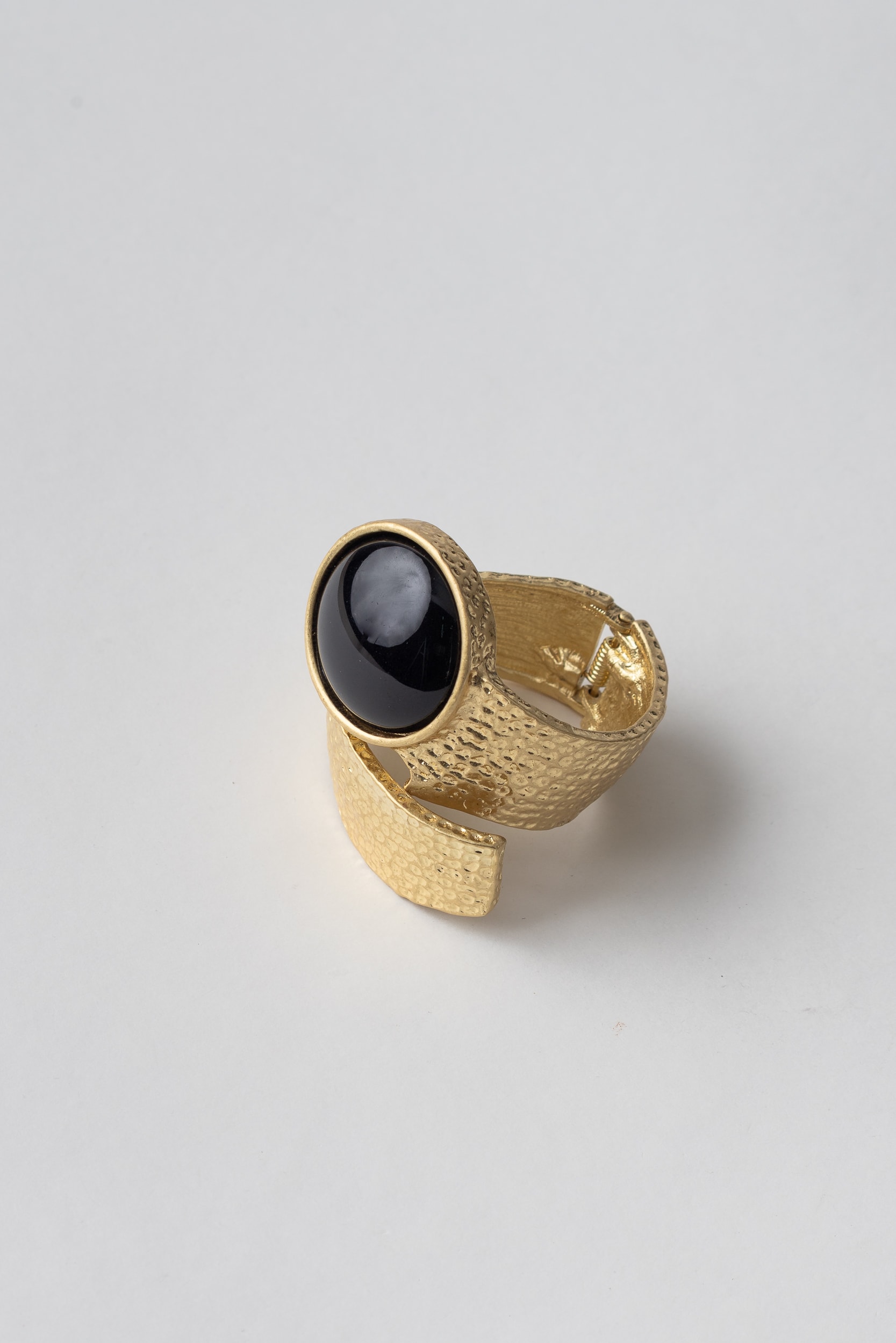 Bracelete Texturizado Resinado Dourado