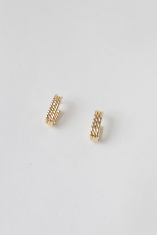 Brinco Argola Alongada Pequena Com Friso Dourado