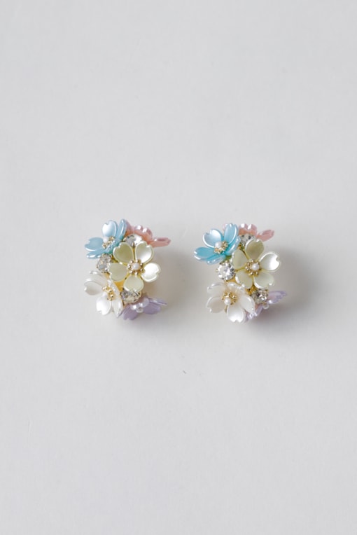 Brinco Argola Flores Peroladas E Strass Multicolor