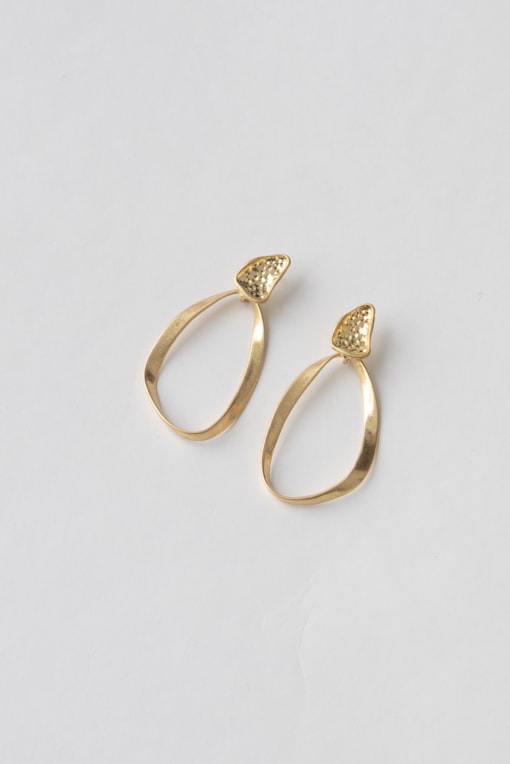 Brinco Argola Orgânica Com Textura Dourado