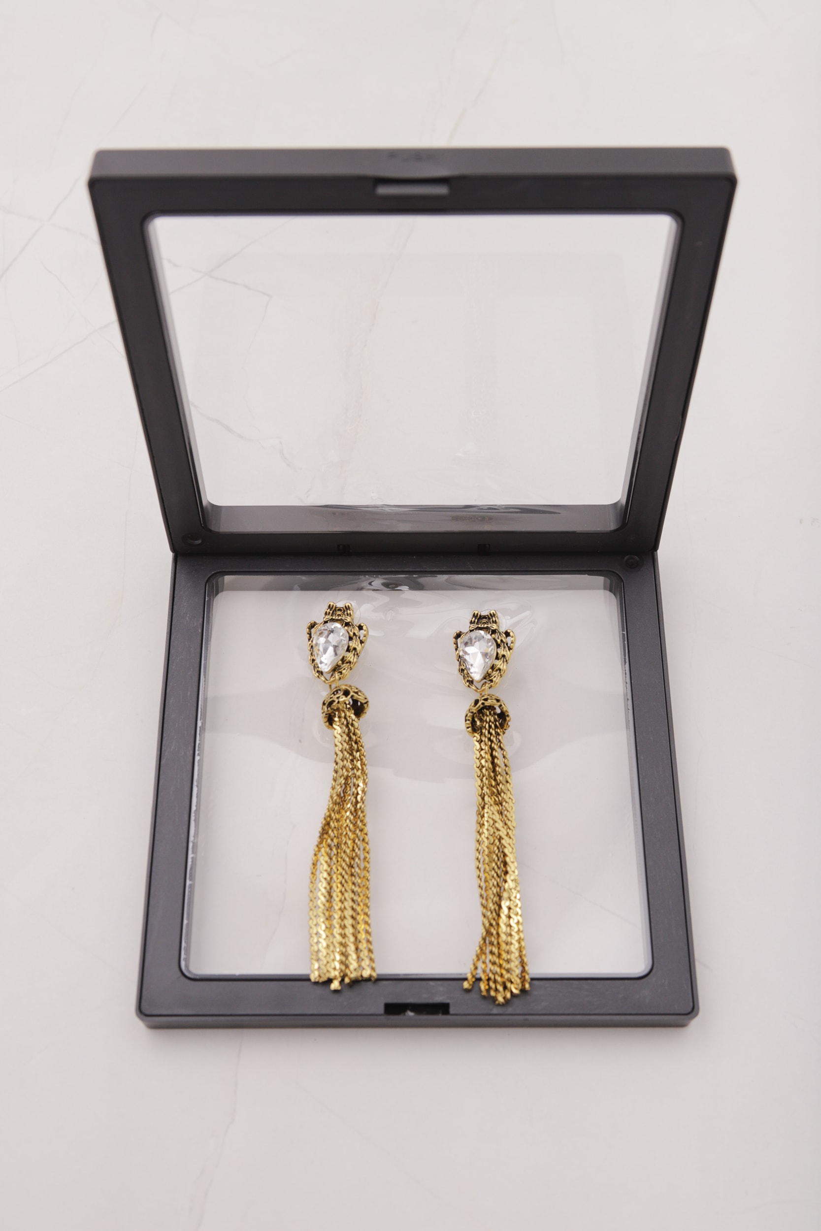 Brinco Barbicacho Pedra  Dourado
