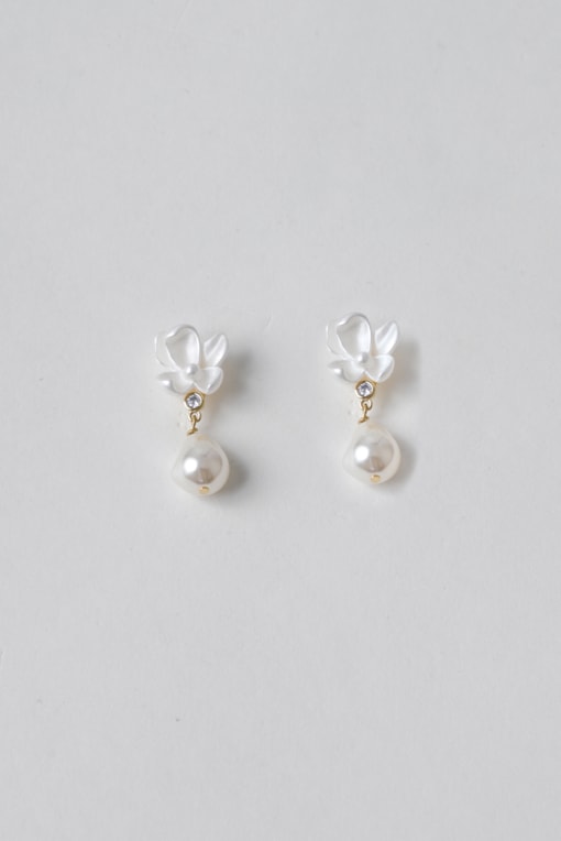 Brinco Flor E Pingente Pérola Orgânica Dourado