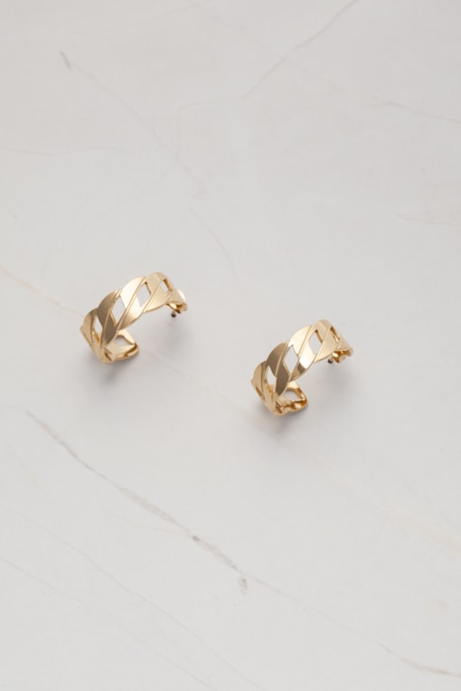 Brinco Meia Argola Elos  Dourado