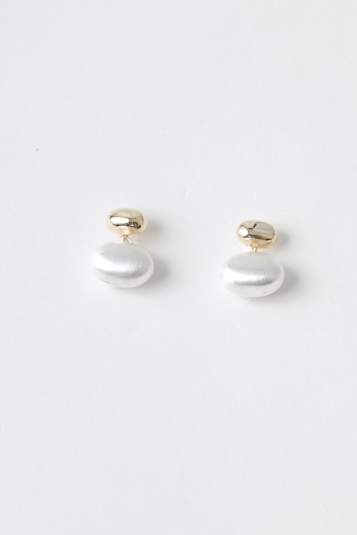 Brinco Oval Metalizado Bicolor Dourado