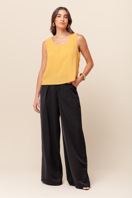 Calça Alfaiataria Pantalona Bolsos   Preto