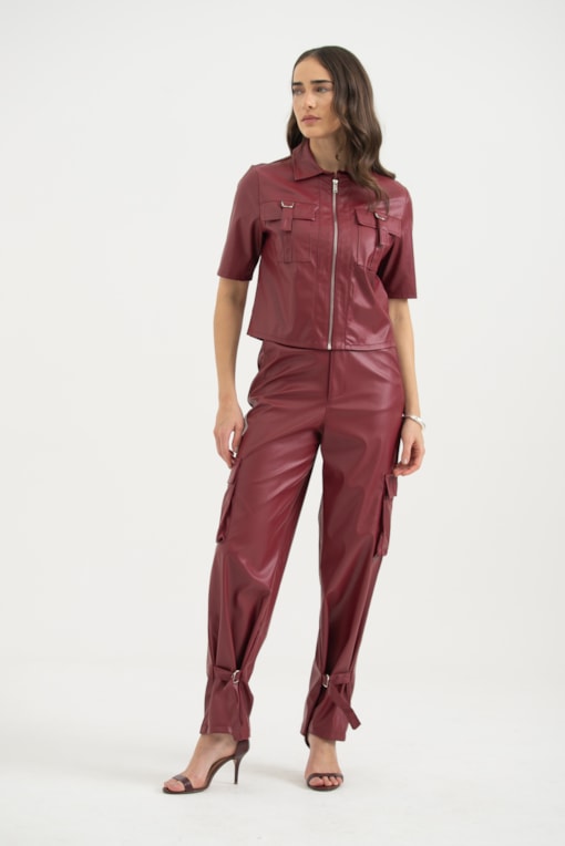 Calça Cargo De Pu Vinho