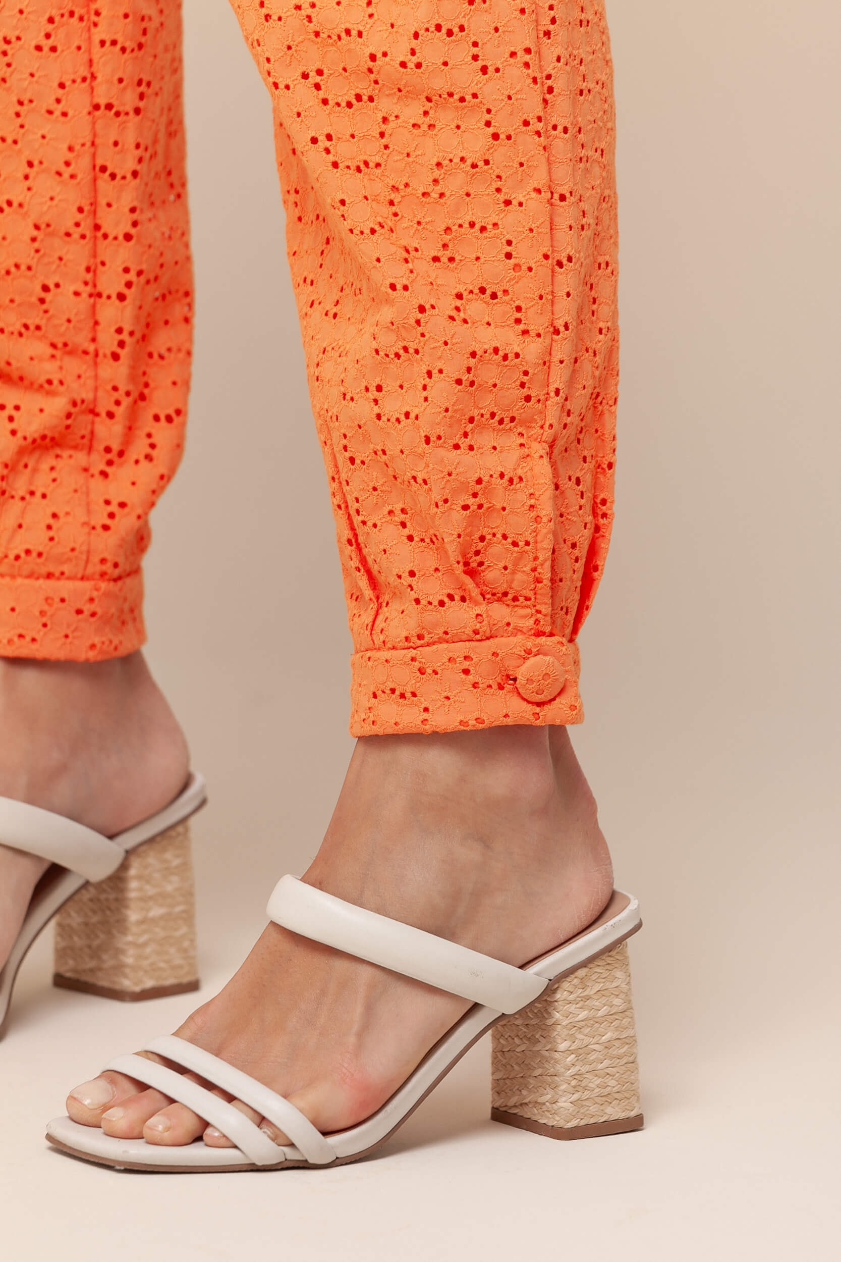 Calça Cenoura Laise   Laranja