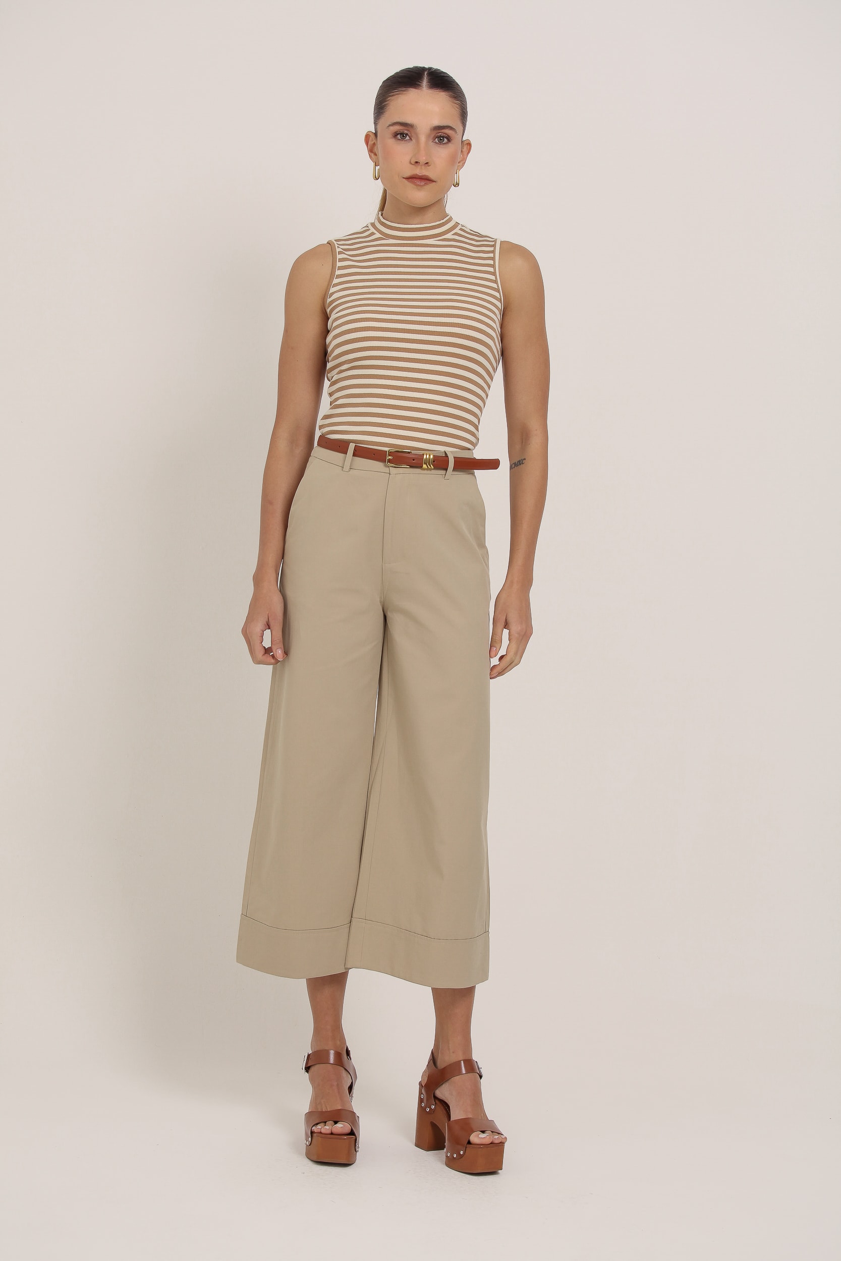 Calça Chino Pantacourt Barra Italiana Caqui