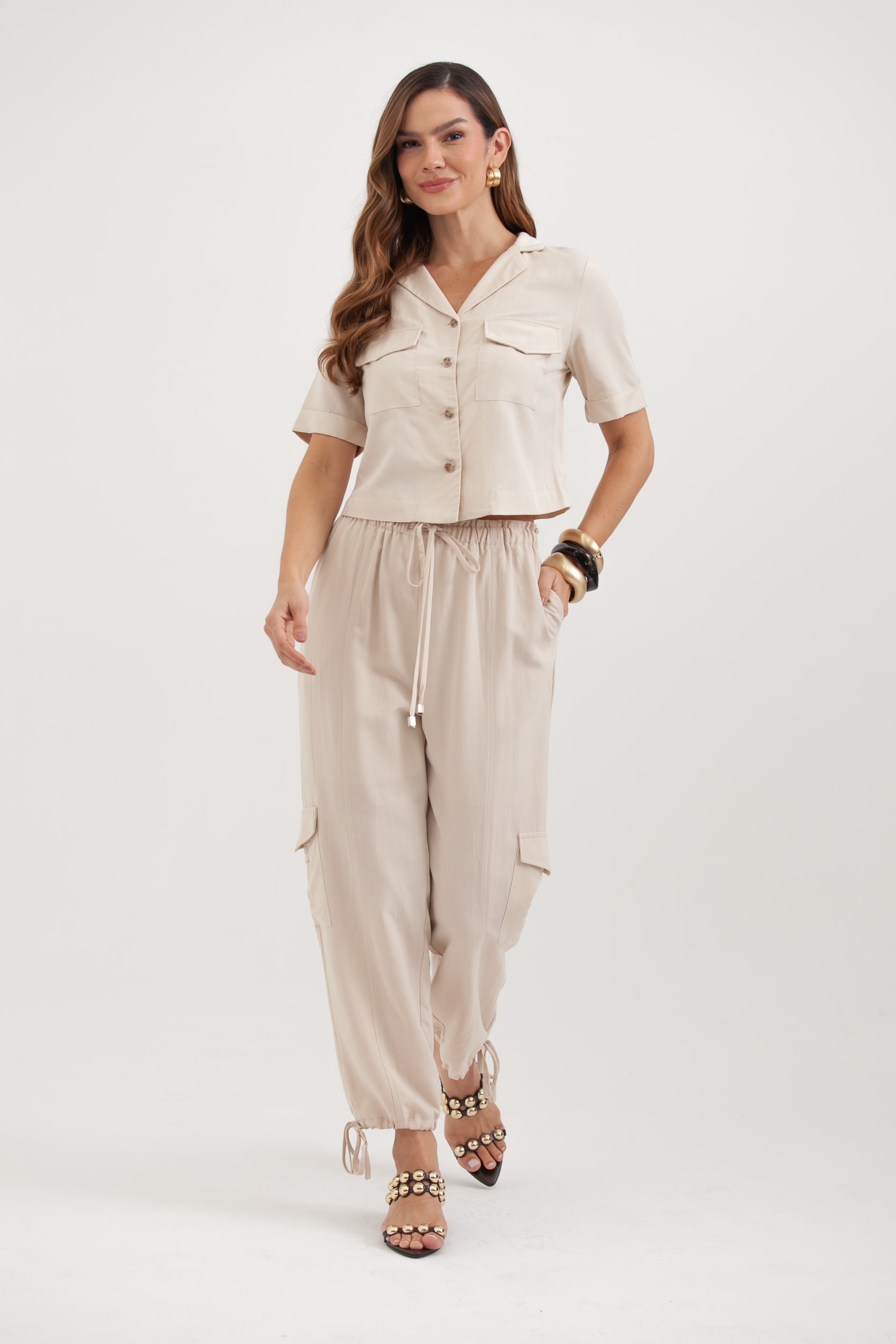 Calça Clochard Linho Com Bolsos E Amarração Bege