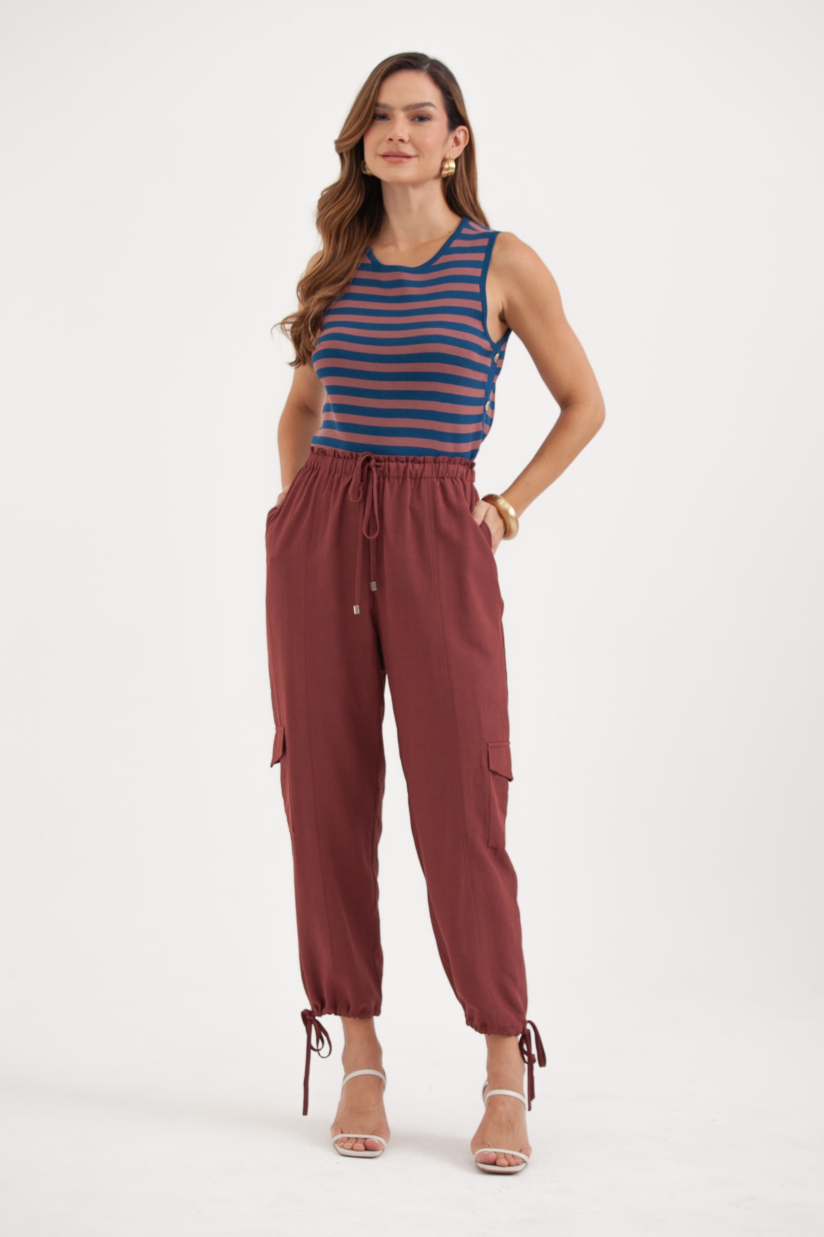 Calça Clochard Linho Com Bolsos E Amarração Marrom