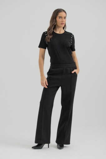 Calça Flare Com Recorte Preto