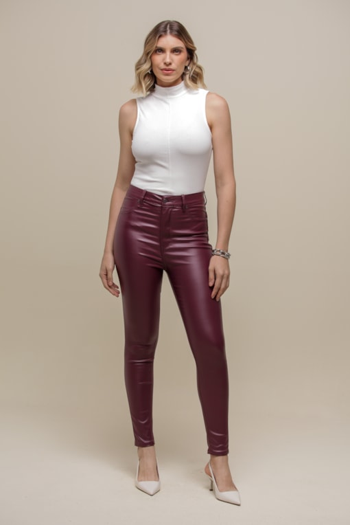Calça Resinada Skinny Vinho
