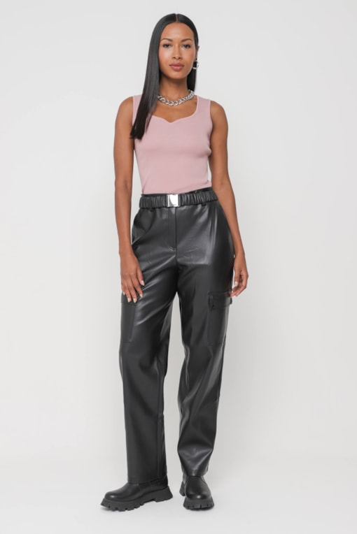 Calça Reta em PU com Bolsos     Preto