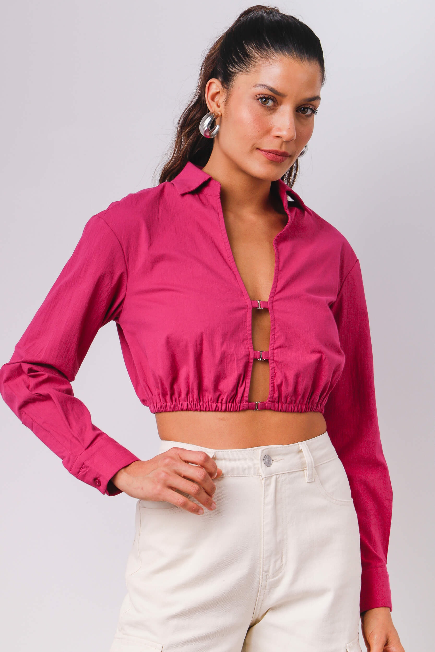 Camisa Cropped Recorte Nas Costas Roxo 