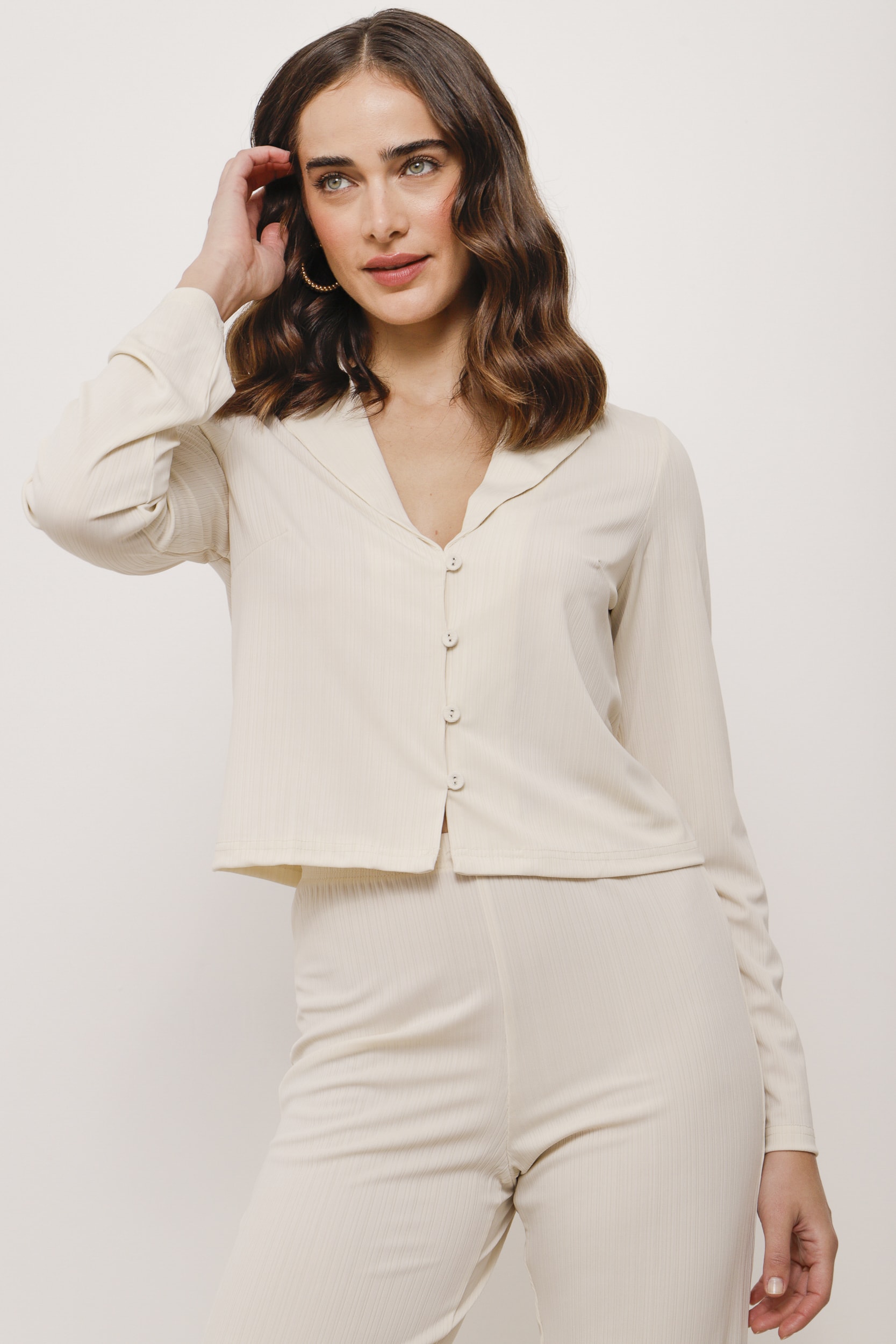 Camisa Malha Plissê Comfy Areia