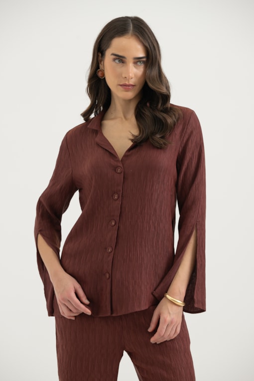 Camisa Manga Longa Tecido Amassadinho Com Faixa Café