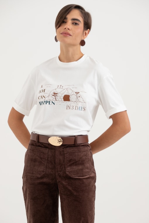 Camiseta A Lot Can Happen Off-white