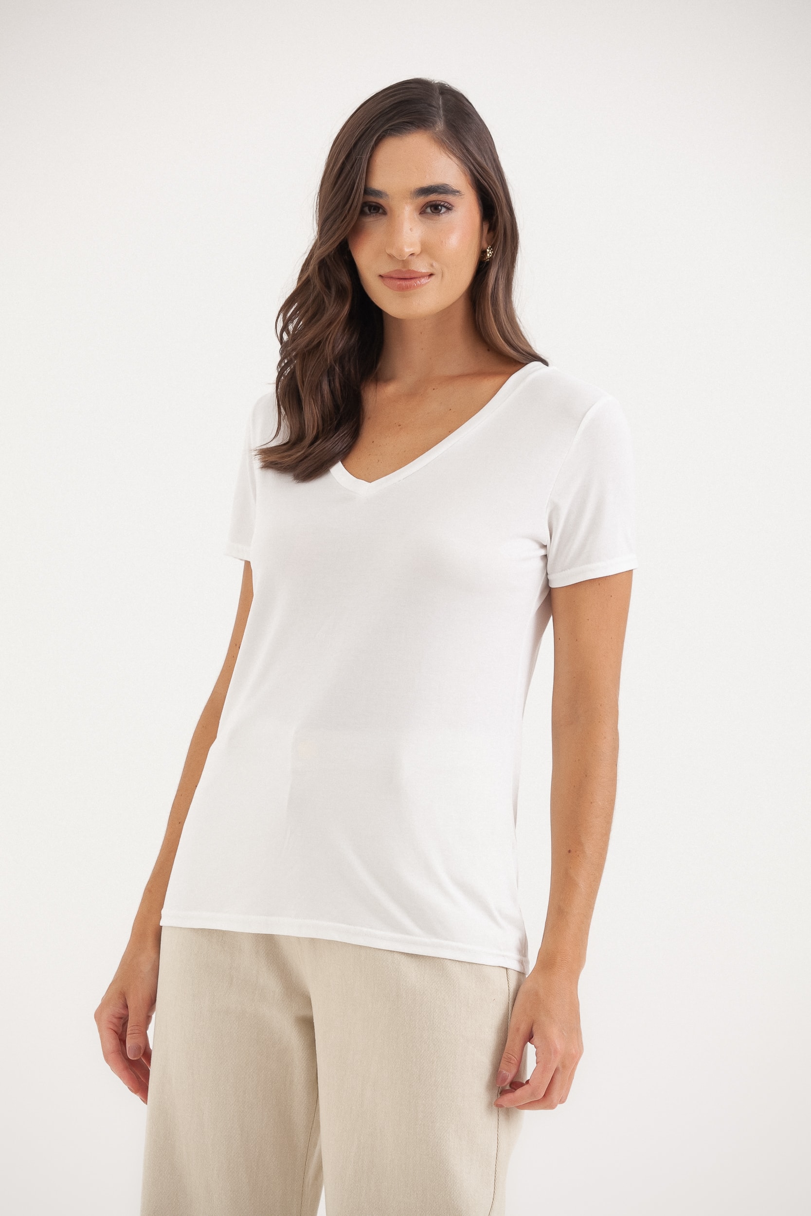 Camiseta Basic Decote V Branco