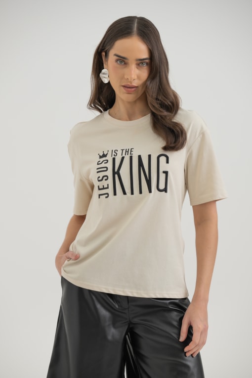 Camiseta Jesus Is The King Areia