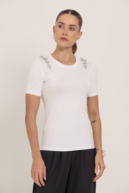 Camiseta Tee Brilho Bordado Ombro Off-white
