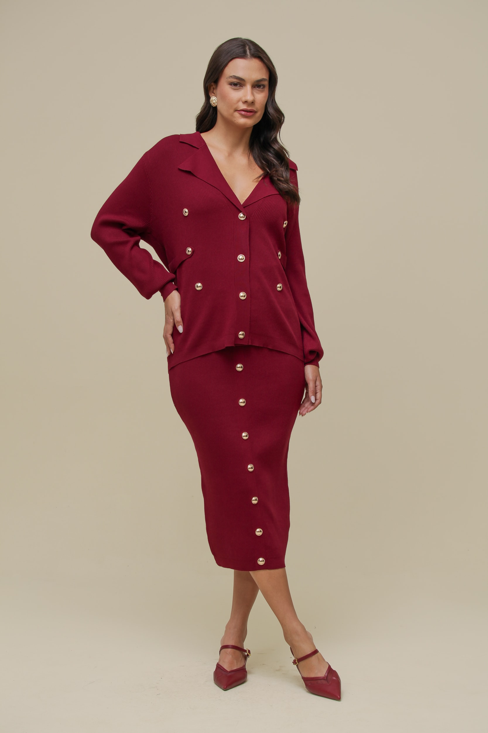 Cardigan Tricô Botões Cereja