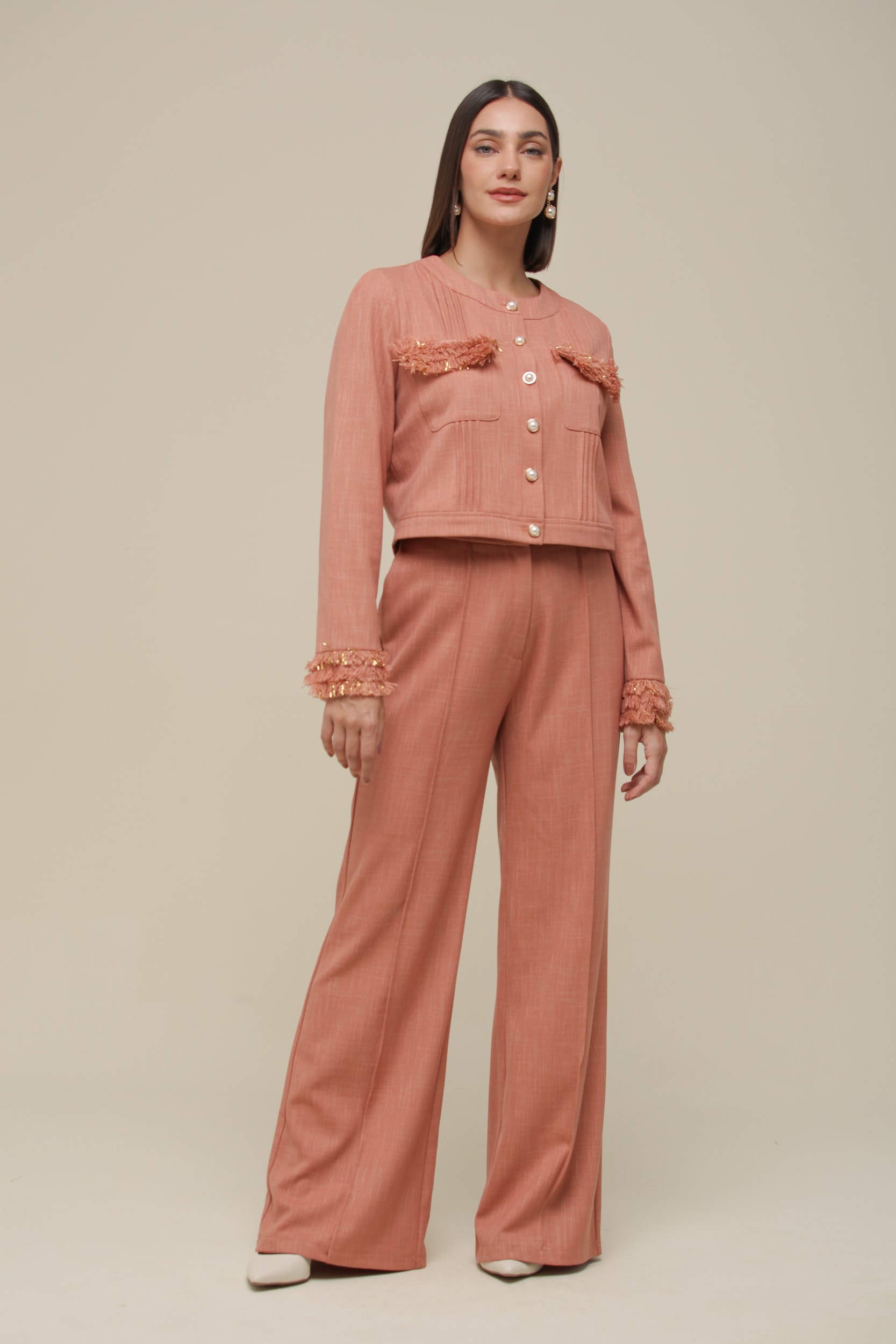 Casaqueto Tweed com Detalhes Goiaba