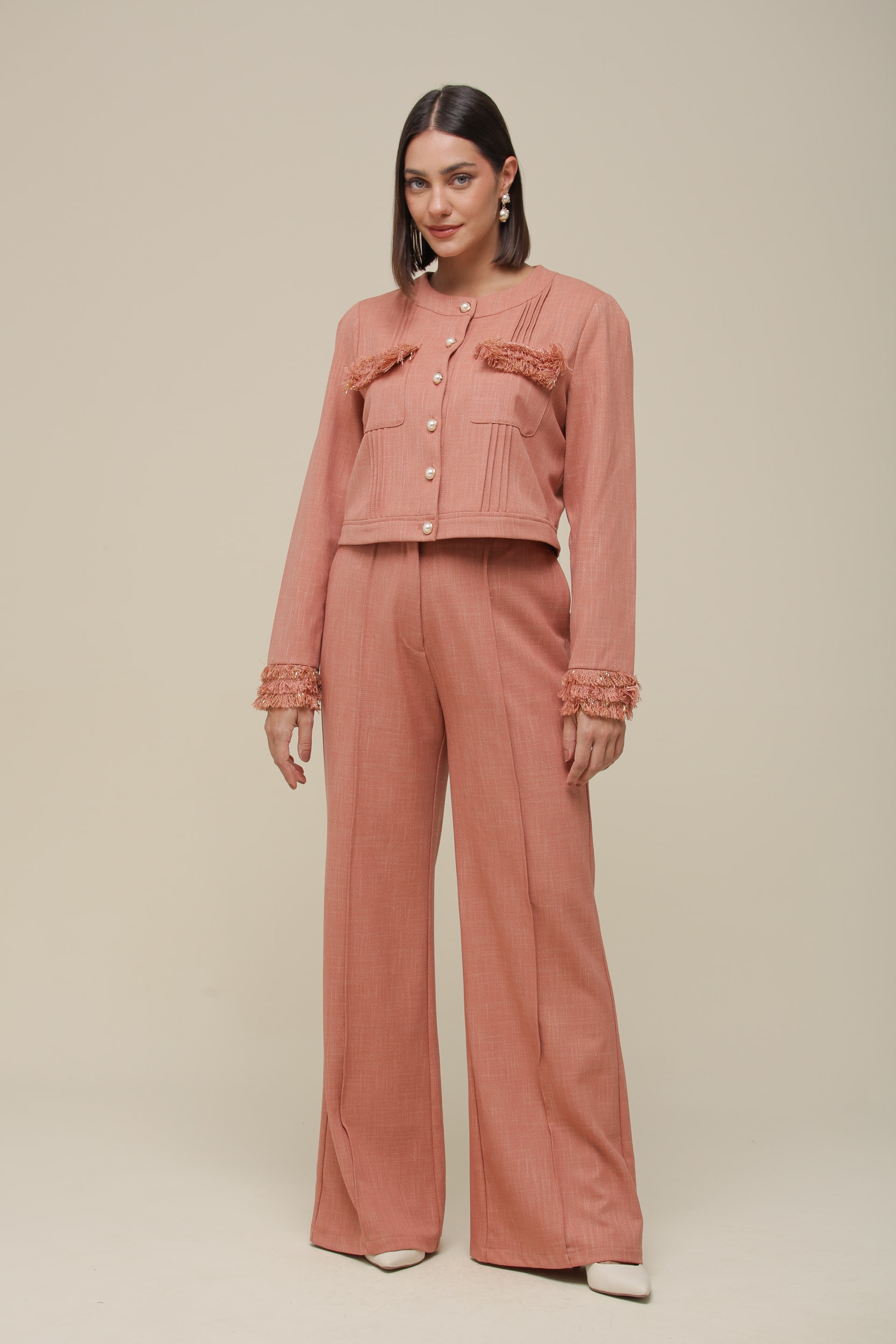 Casaqueto Tweed com Detalhes Goiaba