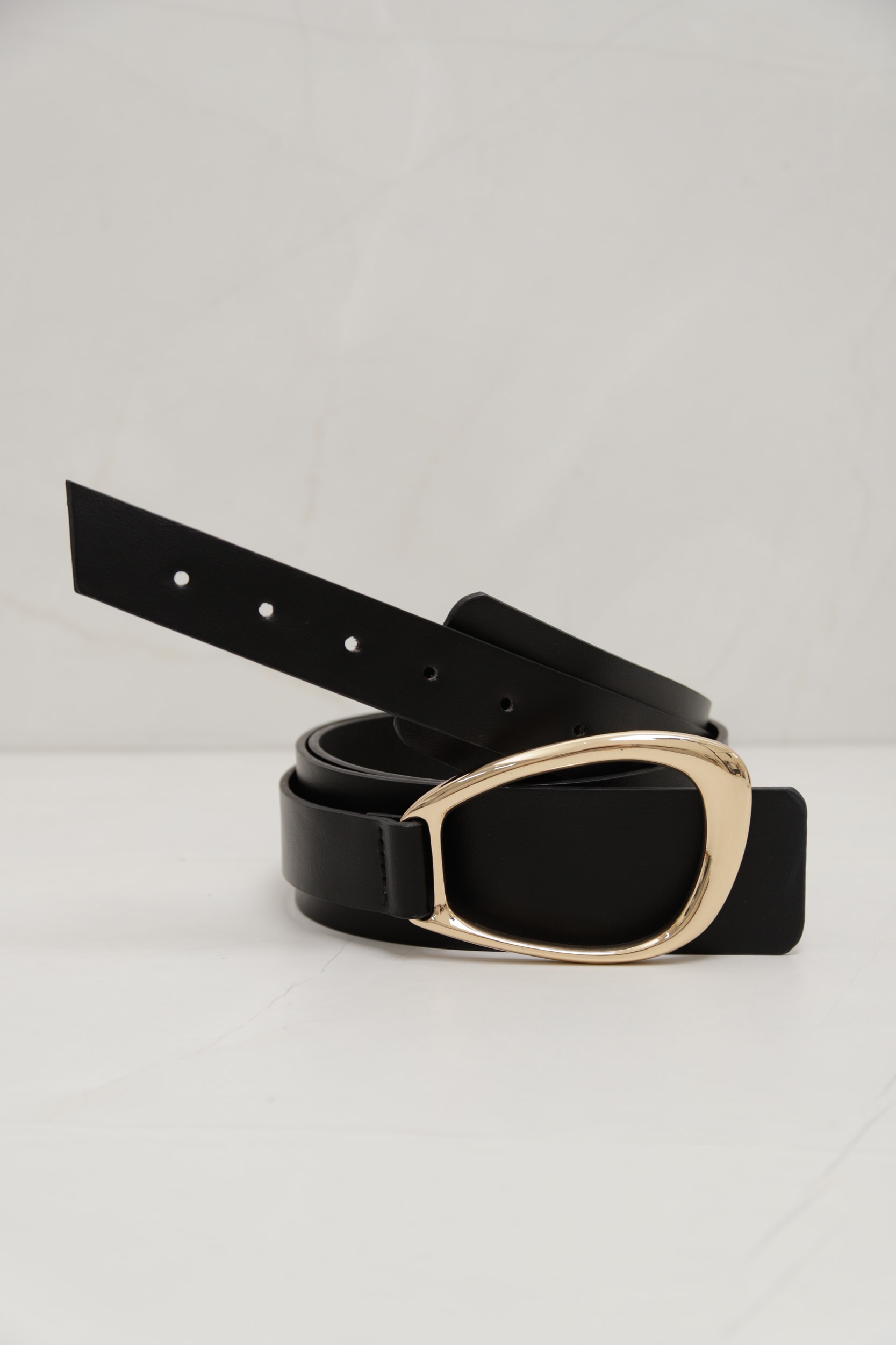 Cinto Detalhe Metal Fechamento Pino Preto