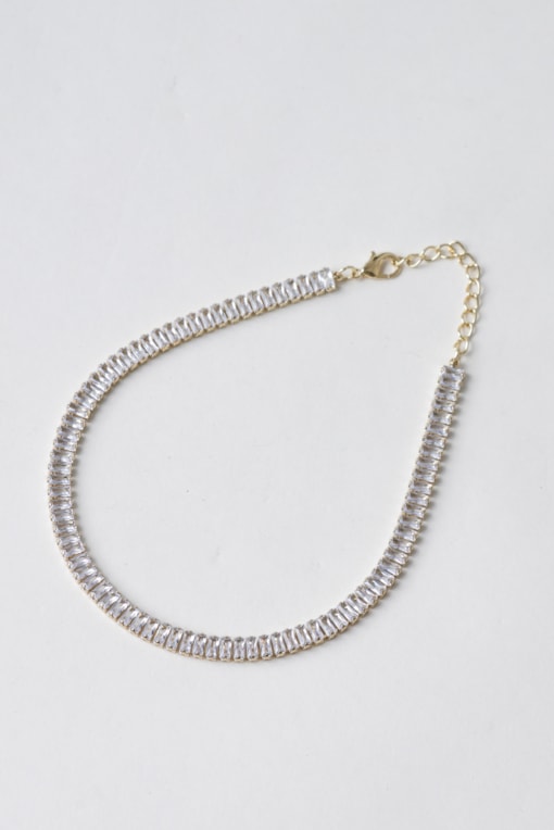 Colar Cravejado Strass Dourado