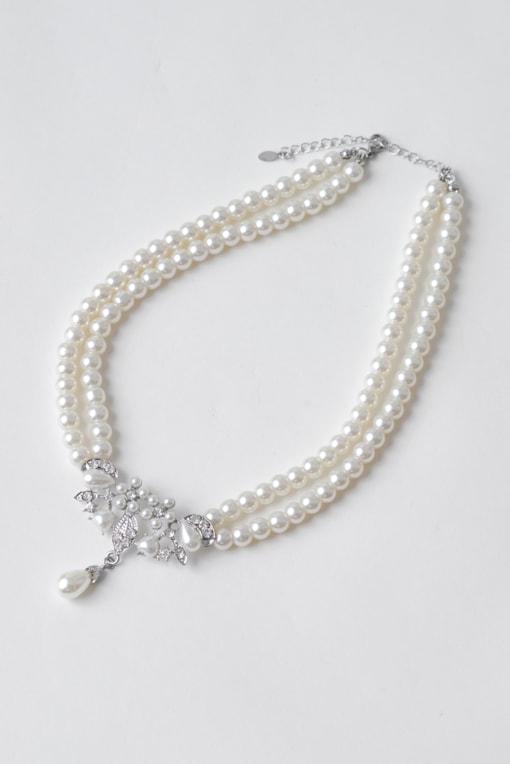 Colar Duplo de Pérolas com Pingente  Branco