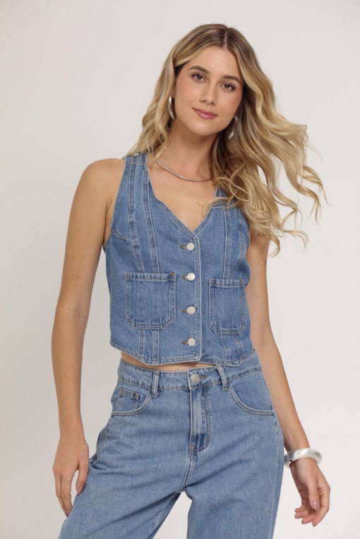 Colete Jeans Recortes  Jeans