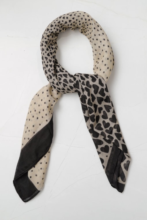 Echarpe Coração Romântico (89x182 cm) Preto