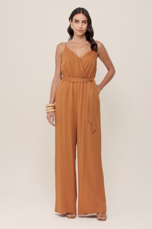 Macacão Transpassado em Viscose Camel