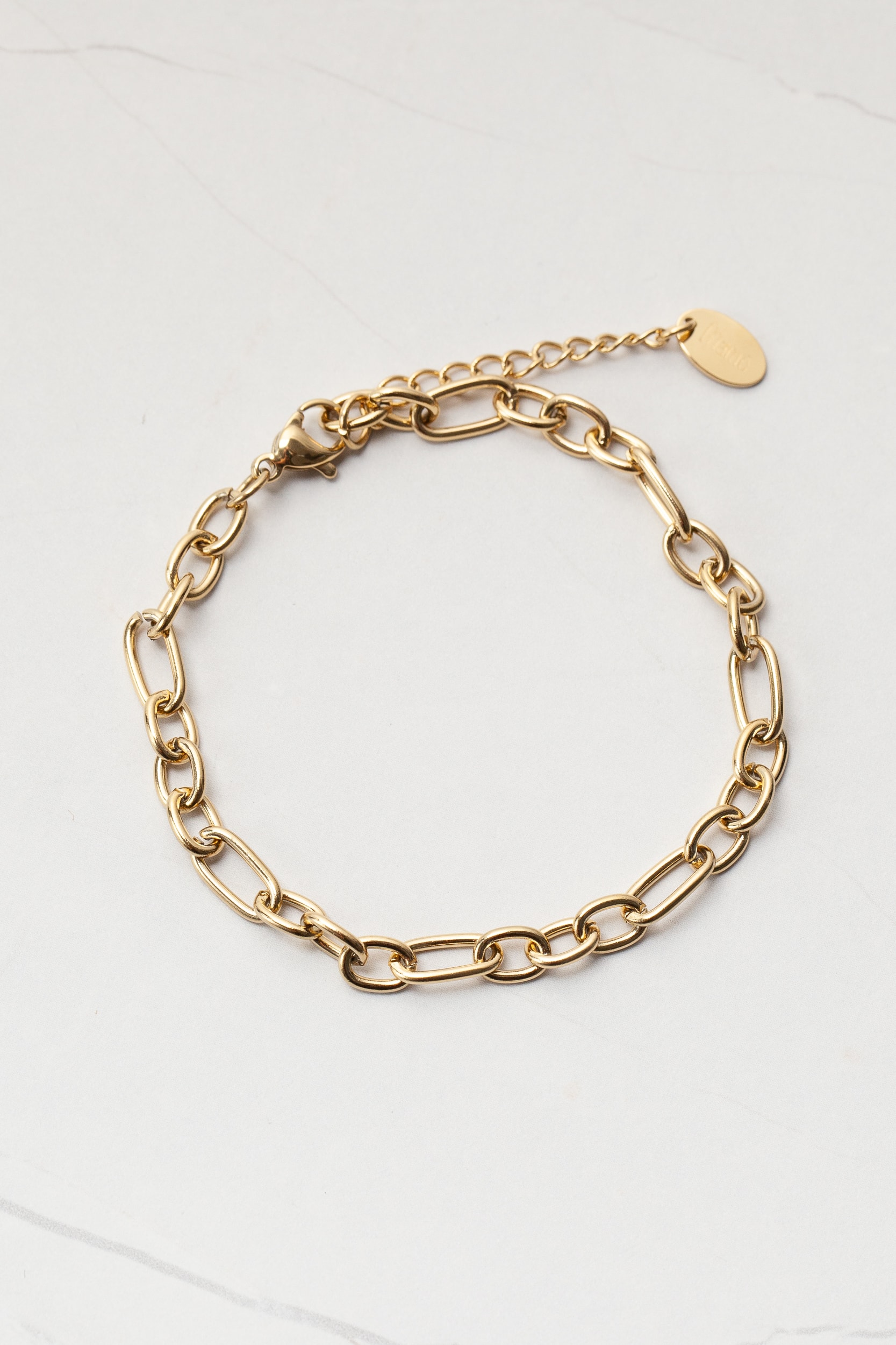 Pulseira Básica Elos 
                                         Dourado